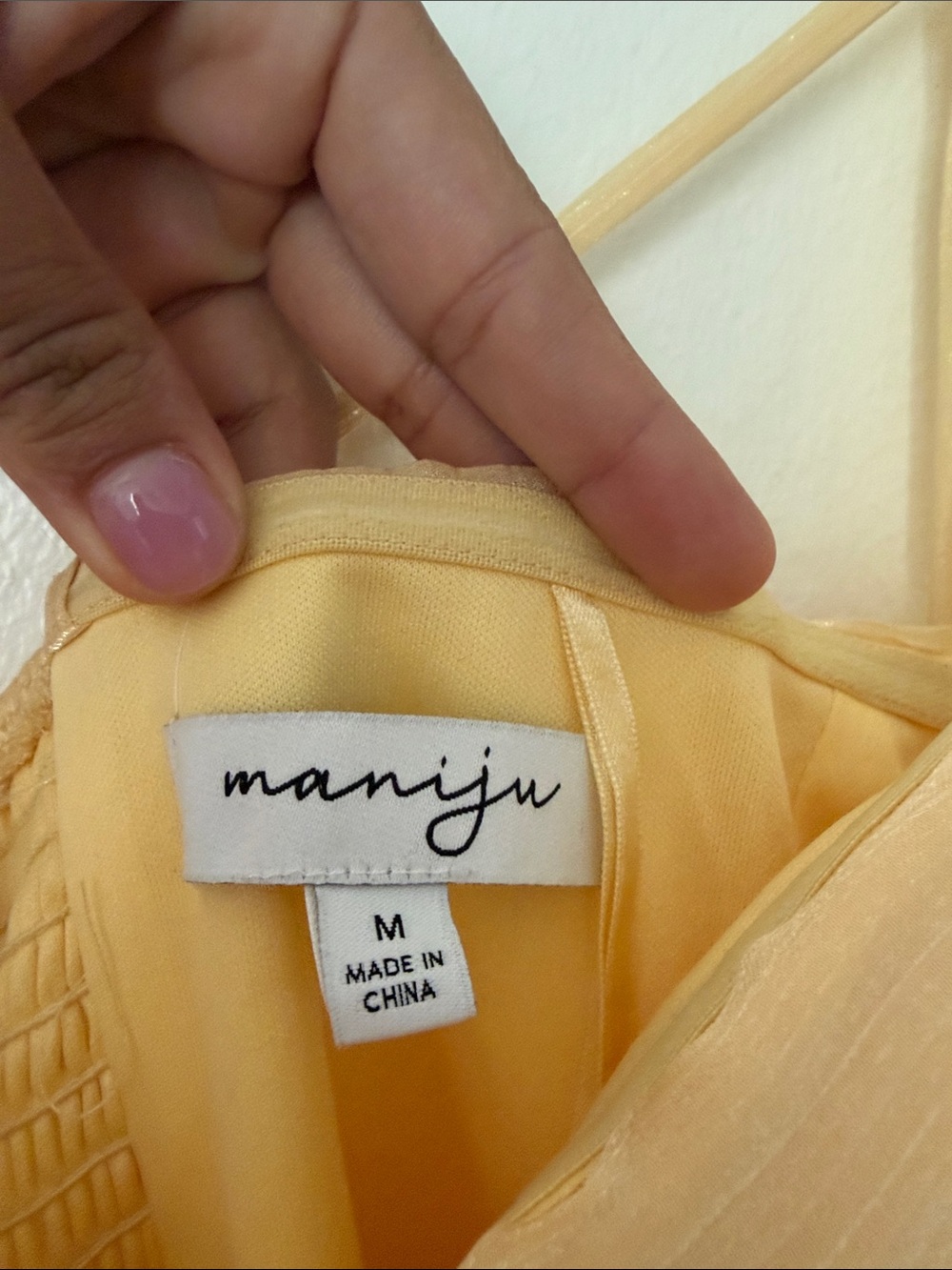 Maniju Pastel Yellow Shimmer Maxi Dress w/ Shawl – Size M - Picture 5 of 5
